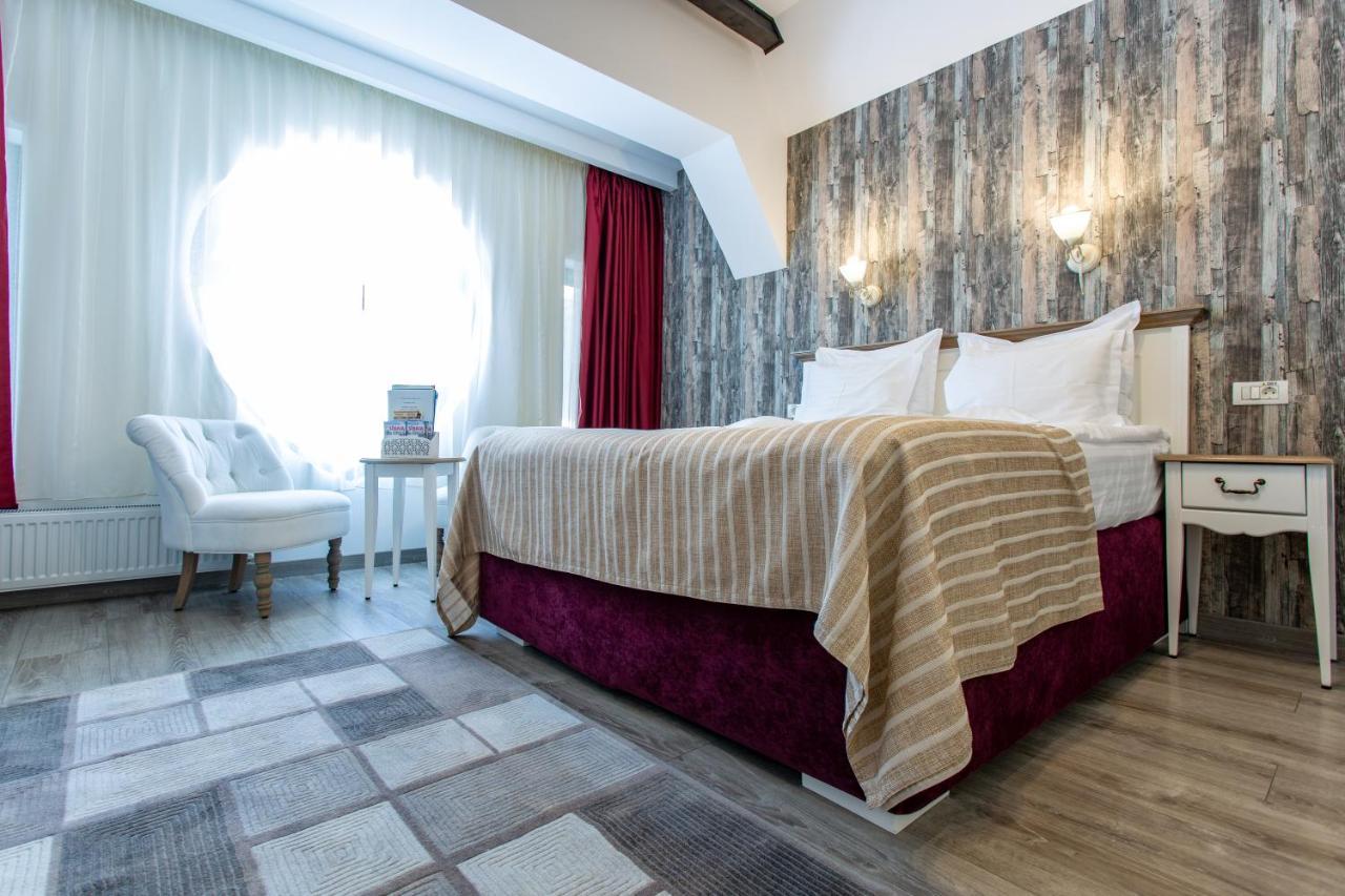 Pensiunea Carmen'S Mansion B Sinaia Eksteriør bilde